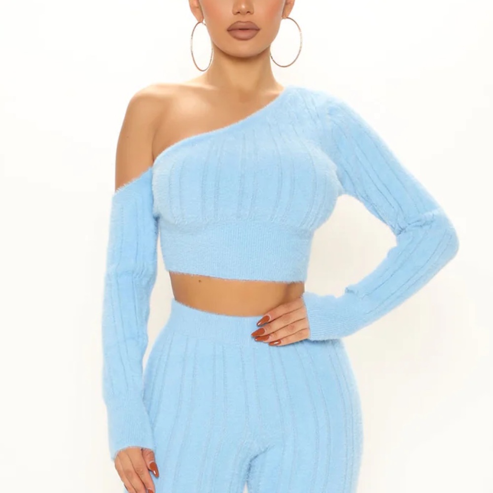 Fashion Nova Gigi Blue One Shoulder Cropped Sweater Size Large